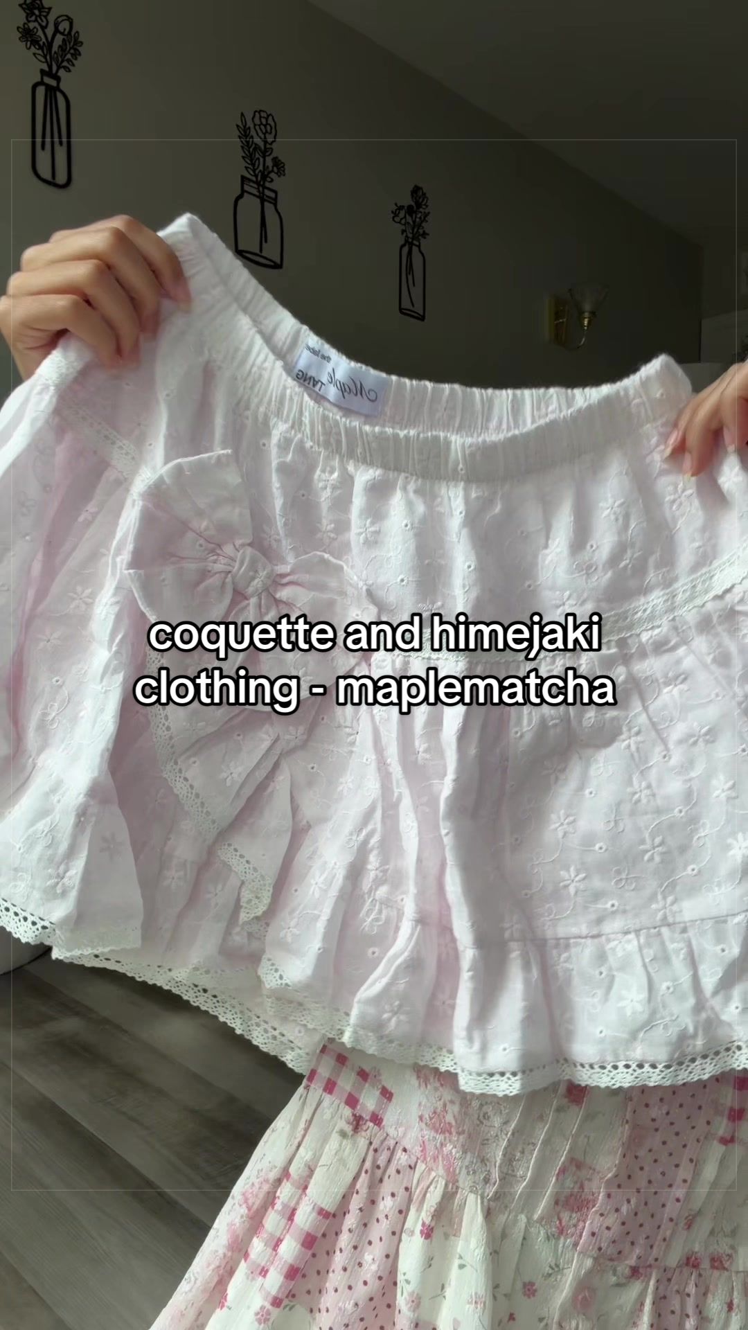 I got some cotton himejaki / coquette inspired pieces from a lovely small business called @maplematchaa so let’s check them out together!! W